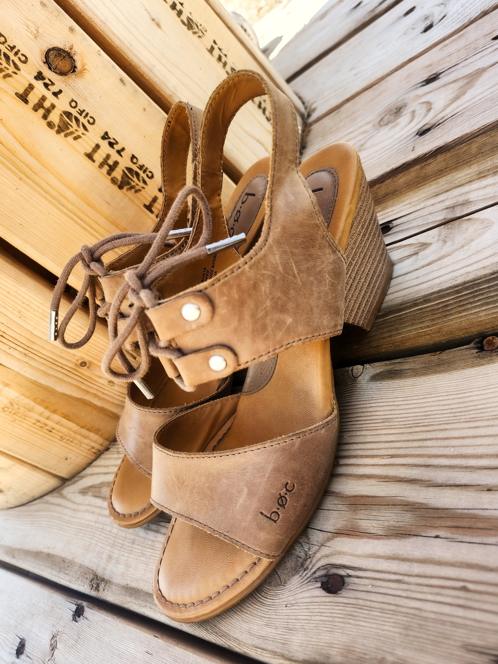 b.o.c. Born Concept Brown Leather Lace-Up Heel Sandals – Women's 8M